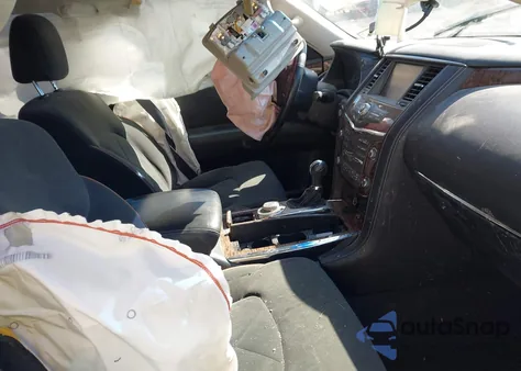 2017 Nissan Armada Sv z USA, uszkodzony, nr VIN JN8AY2NC2H9504072